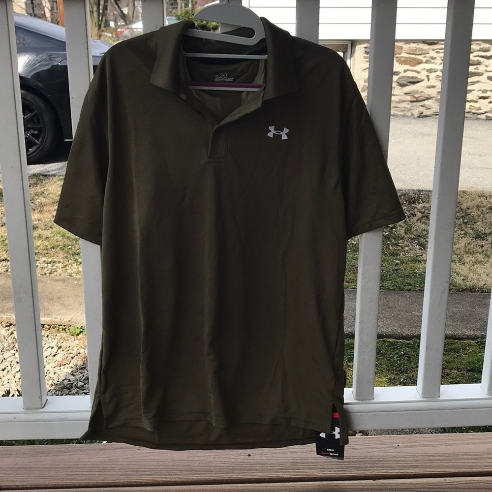 NEW Men’s Under Armour loose fit polo